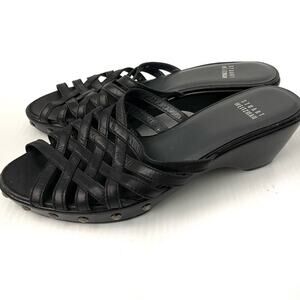 Stuart Weitzman black heeled  sandals size 9 cross cross straps
